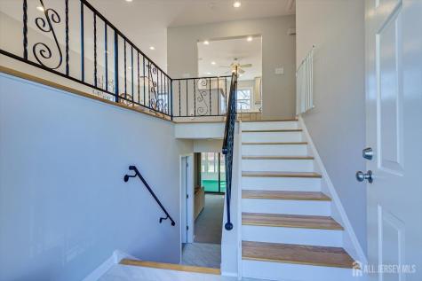 1 Sandalwood Drive Edison NJ 08820