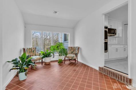 184 Route 520 Morganville NJ 07751