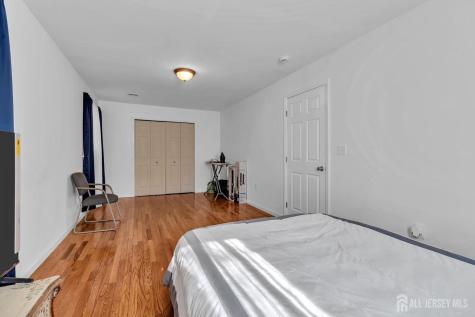 184 Route 520 Morganville NJ 07751