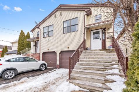 292 Pershing Avenue Carteret NJ 07008