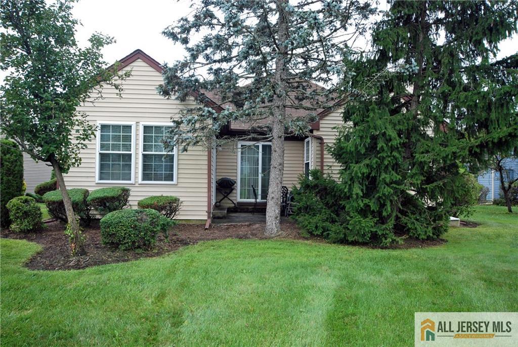 12 Dorchester Drive Monroe NJ 08831