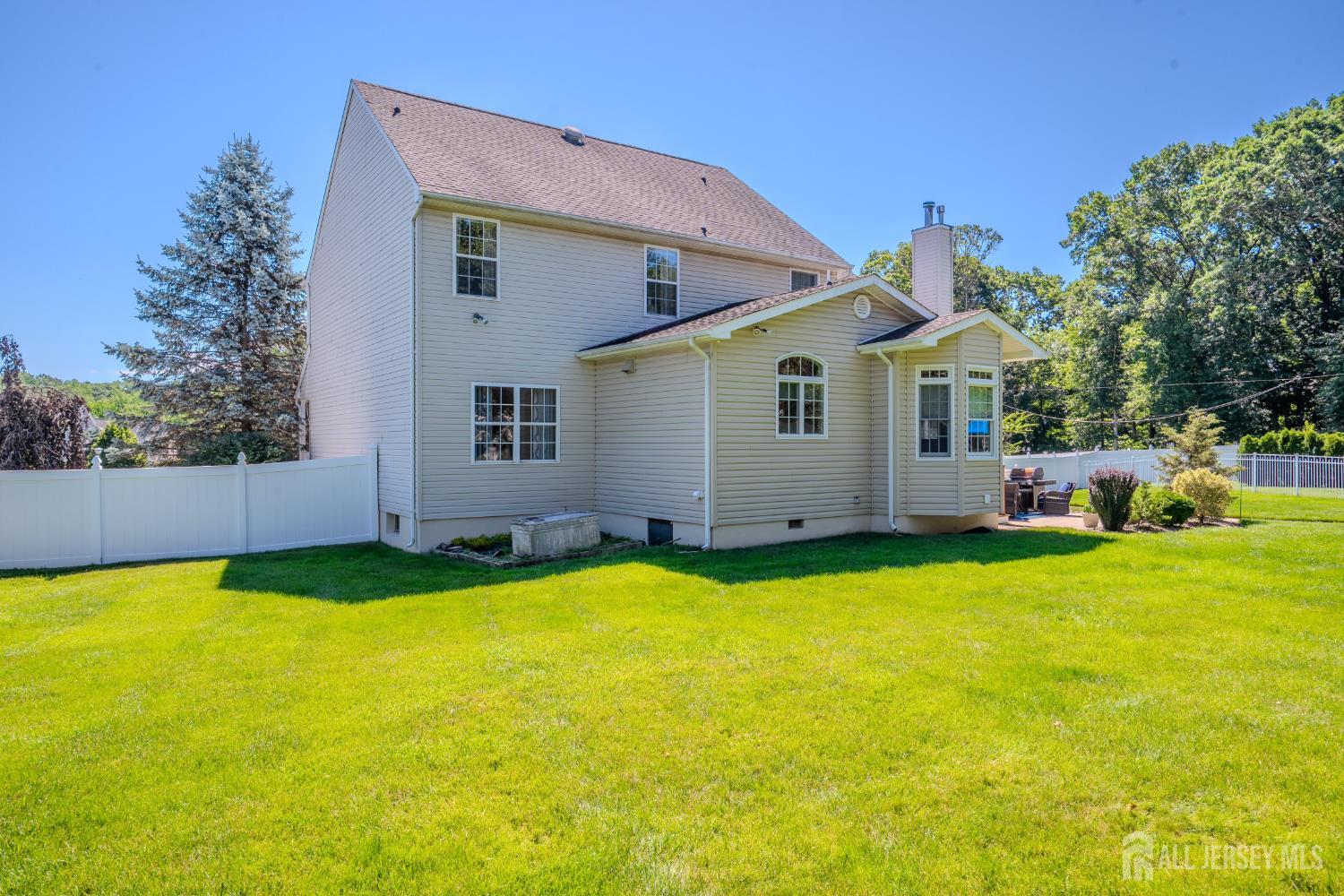 4 Dorene Court Monroe NJ 08831