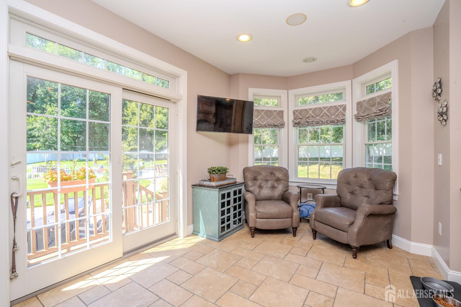 4 Dorene Court Monroe NJ 08831