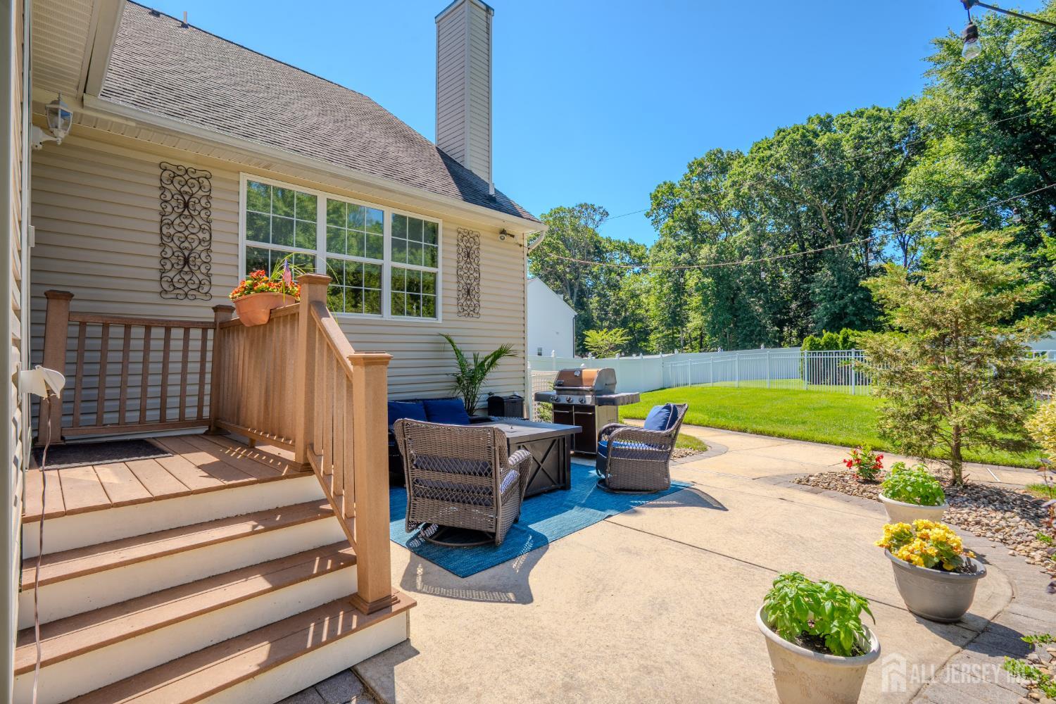 4 Dorene Court Monroe NJ 08831