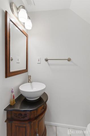 69 Jefferson Drive Spotswood NJ 08884