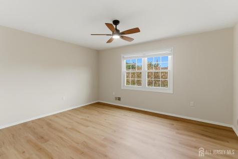 69 Jefferson Drive Spotswood NJ 08884