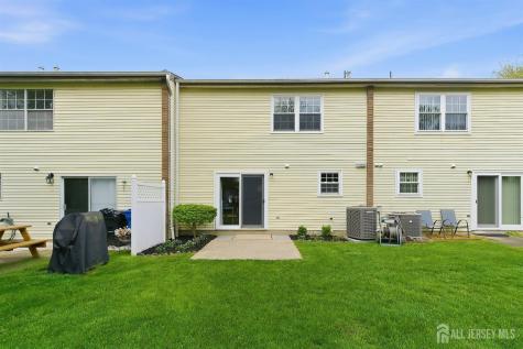 69 Jefferson Drive Spotswood NJ 08884