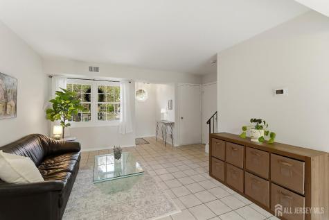 69 Jefferson Drive Spotswood NJ 08884