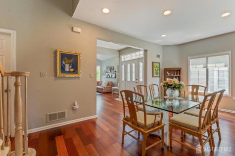 25 Leeds Lane Monroe NJ 08831