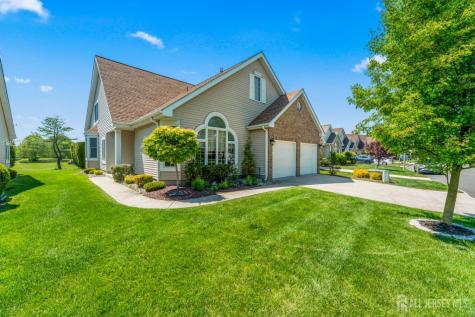 25 Leeds Lane Monroe NJ 08831