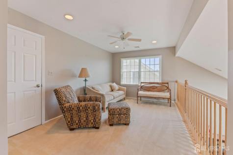 25 Leeds Lane Monroe NJ 08831