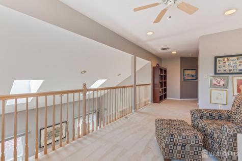 25 Leeds Lane Monroe NJ 08831