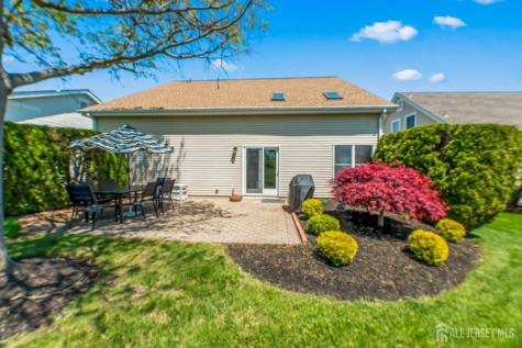 25 Leeds Lane Monroe NJ 08831