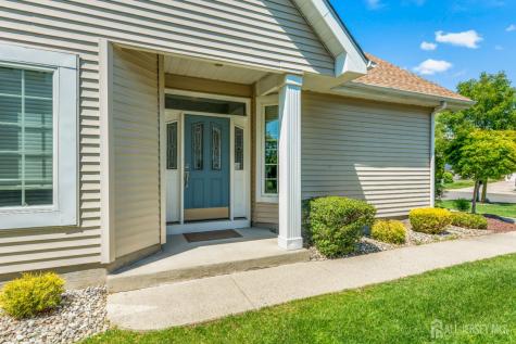 25 Leeds Lane Monroe NJ 08831