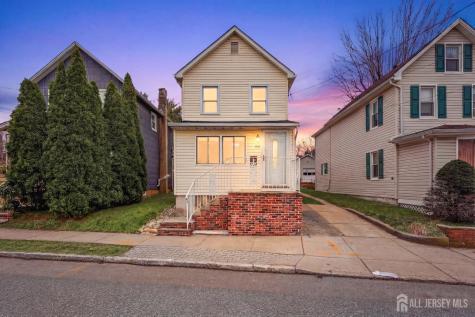 86 Hillside Avenue South River NJ 08882