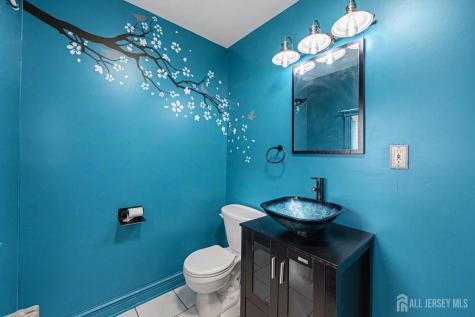 86 Hillside Avenue South River NJ 08882