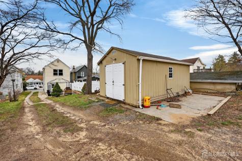 86 Hillside Avenue South River NJ 08882