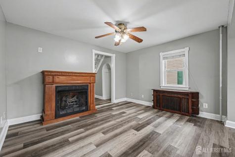 86 Hillside Avenue South River NJ 08882