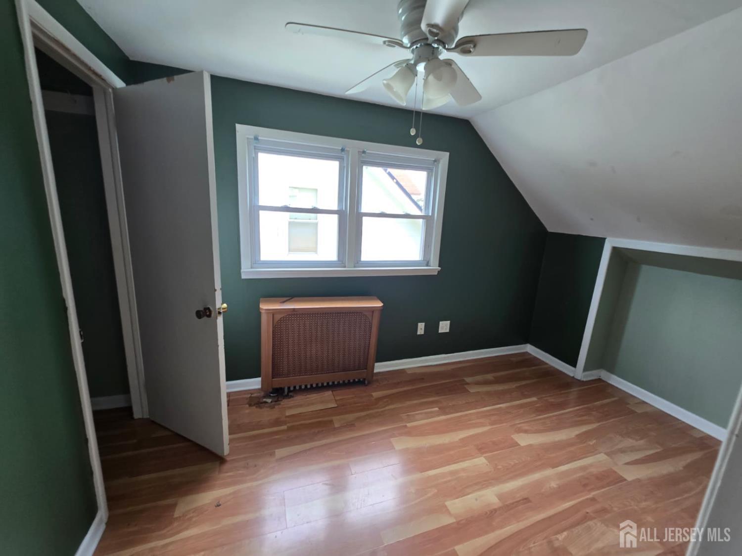 4 Vale Street Edison NJ 08817