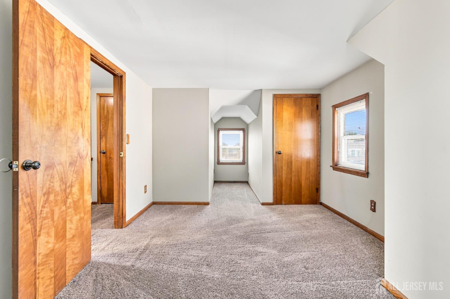 10 Grover Avenue Sayreville NJ 08879