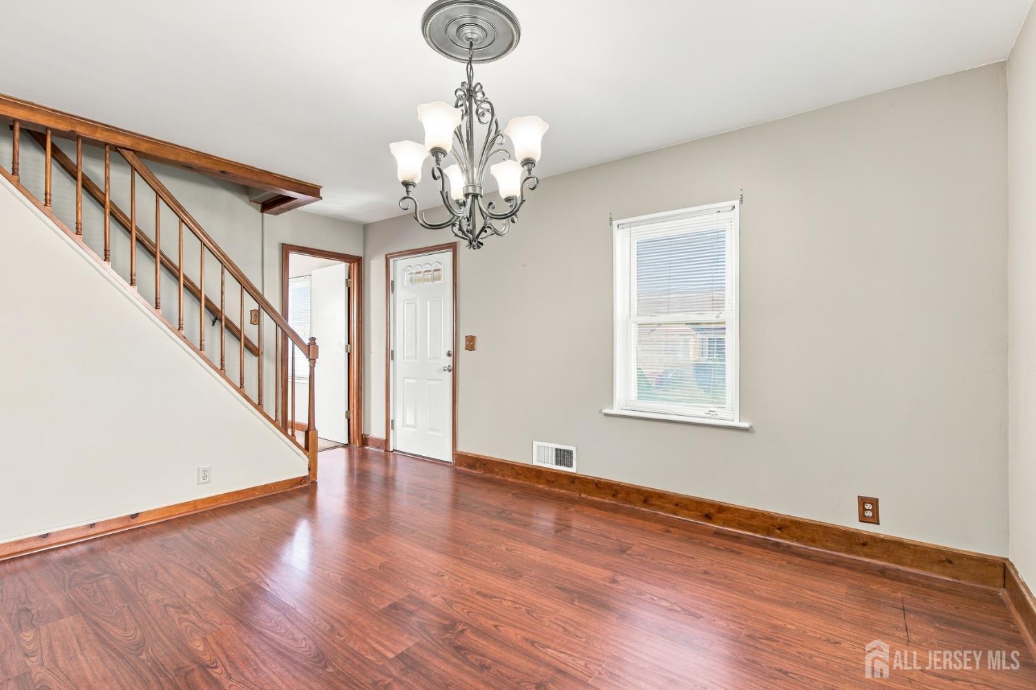 10 Grover Avenue Sayreville NJ 08879