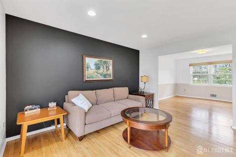 8 Queens Place Old Bridge NJ 08857