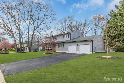 8 Queens Place Old Bridge NJ 08857