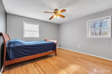 8 Queens Place Old Bridge NJ 08857