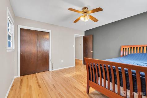 8 Queens Place Old Bridge NJ 08857