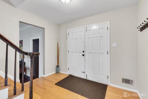 8 Queens Place Old Bridge NJ 08857