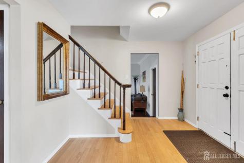 8 Queens Place Old Bridge NJ 08857