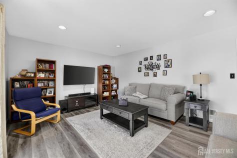 167 Syzmanski Drive Spotswood NJ 08884