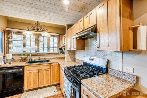 177 Otterhole Road West Milford NJ 07480