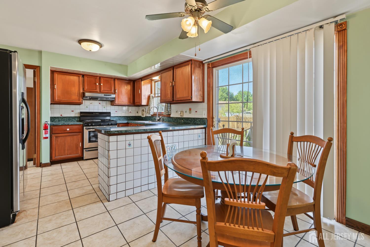 22 Ditmars Circle Hillsborough NJ 08844