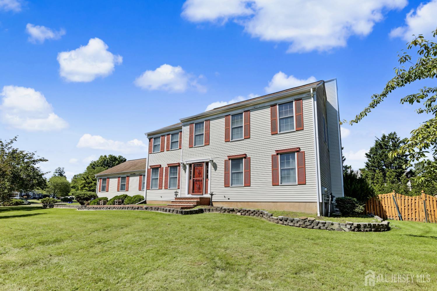 22 Ditmars Circle Hillsborough NJ 08844