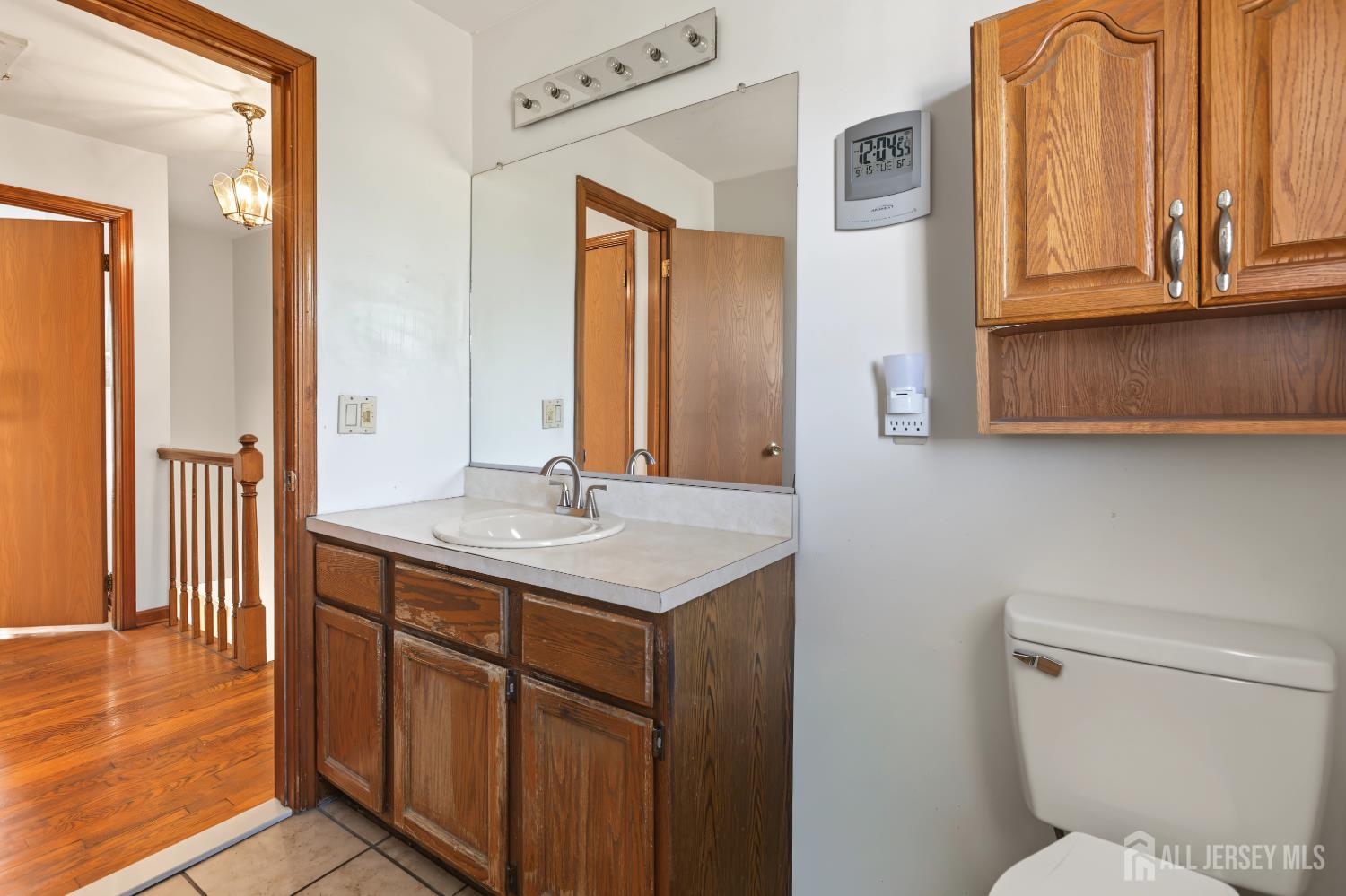 22 Ditmars Circle Hillsborough NJ 08844
