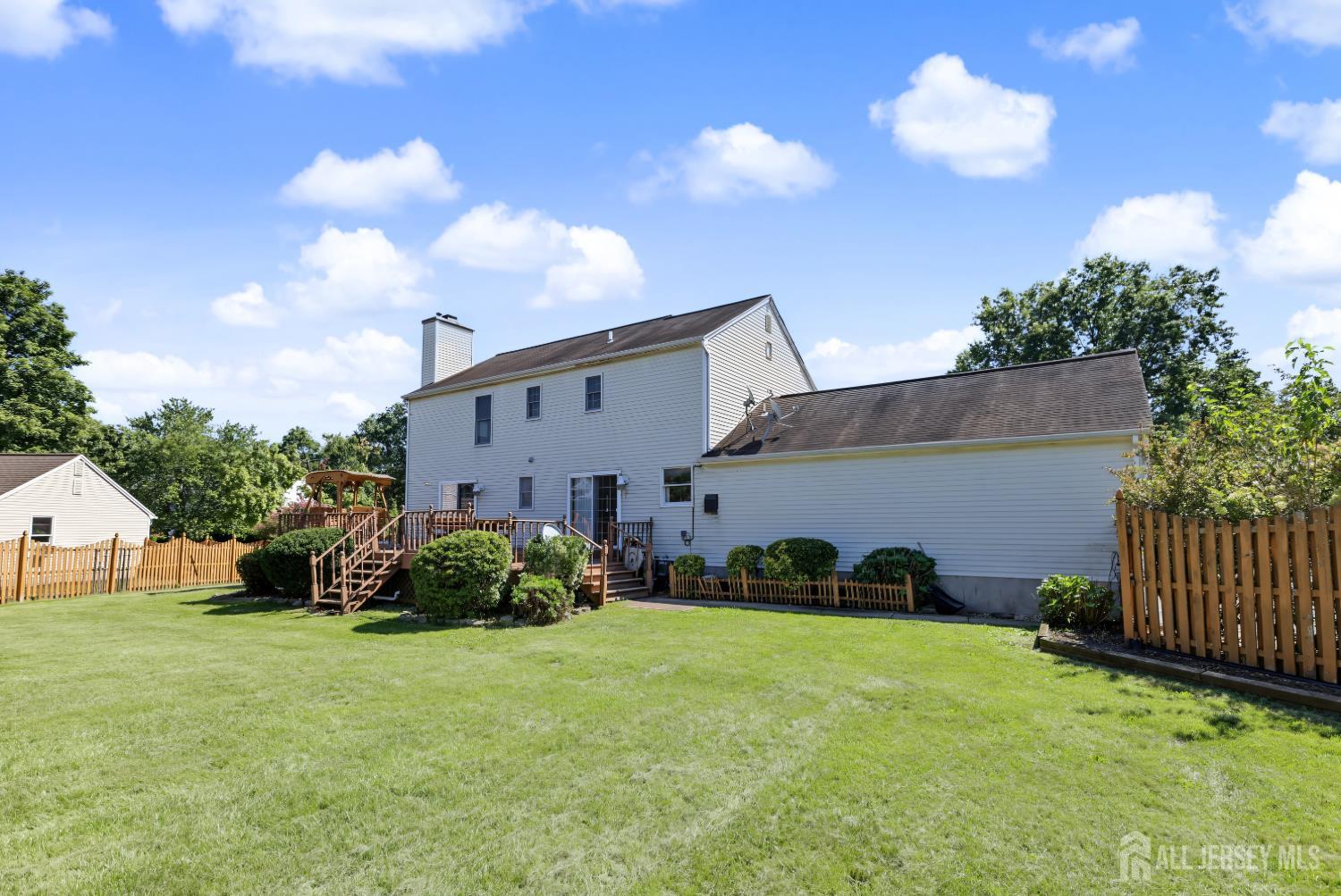 22 Ditmars Circle Hillsborough NJ 08844