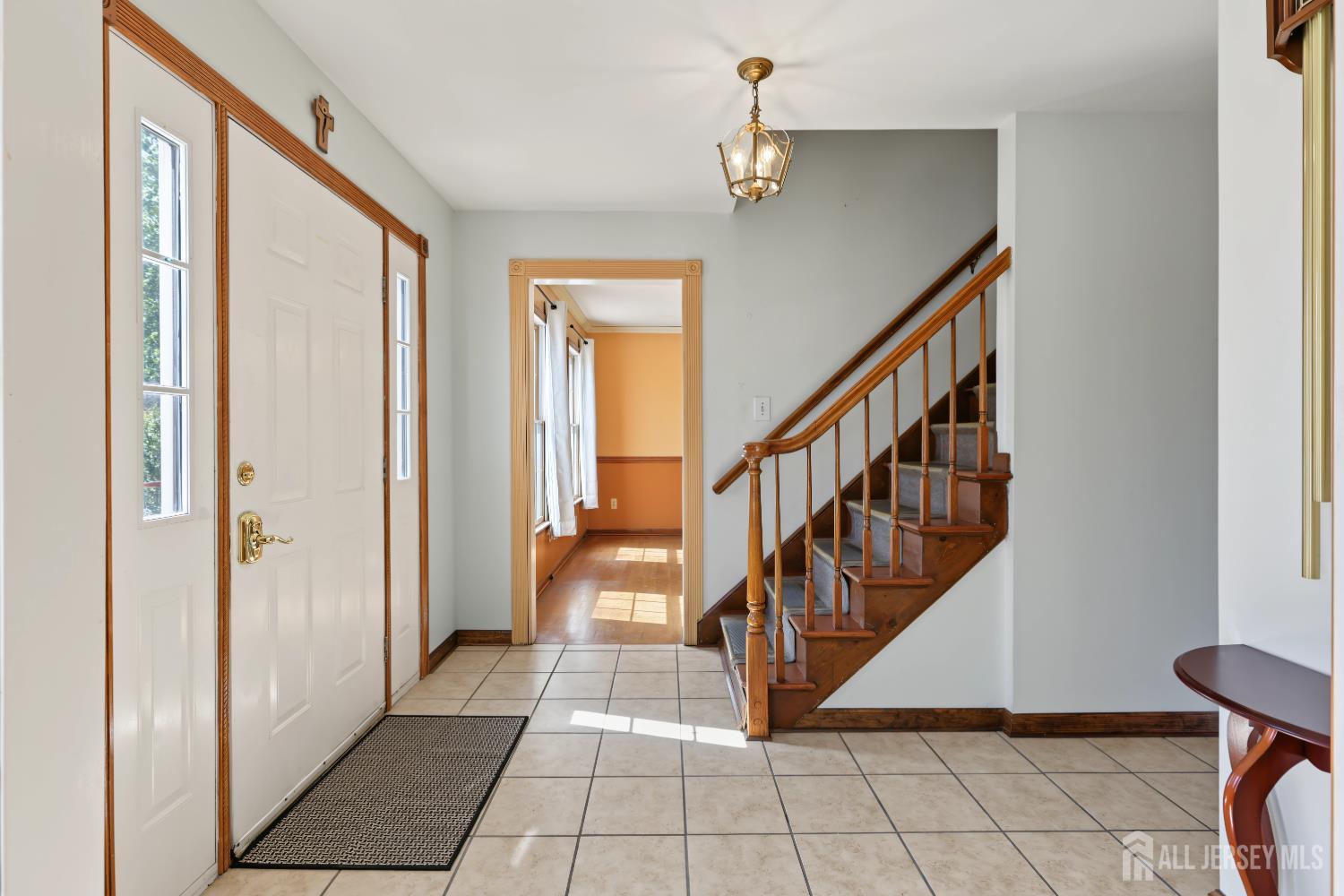 22 Ditmars Circle Hillsborough NJ 08844