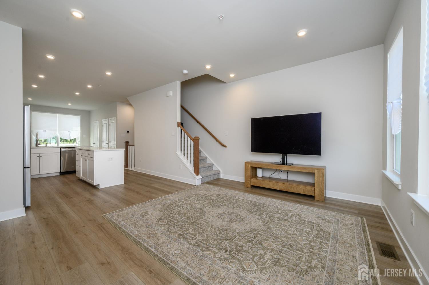 5 Pelham Lane Bayville NJ 08721