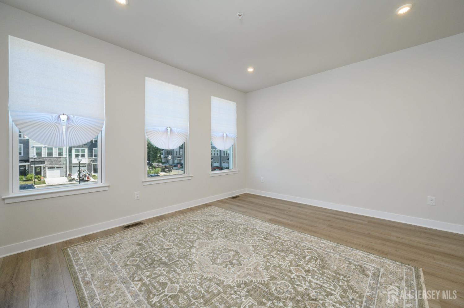 5 Pelham Lane Bayville NJ 08721