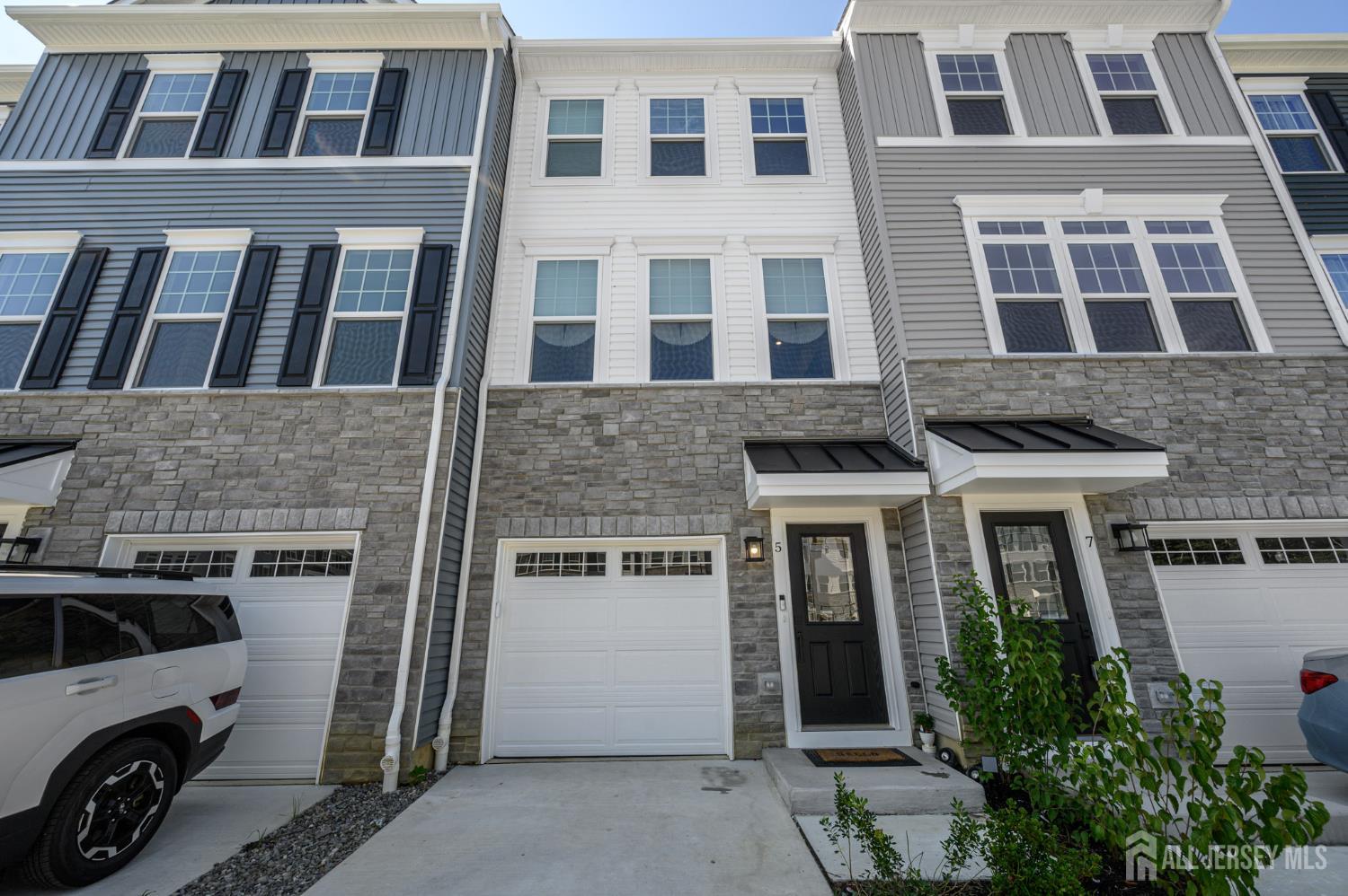 5 Pelham Lane Bayville NJ 08721