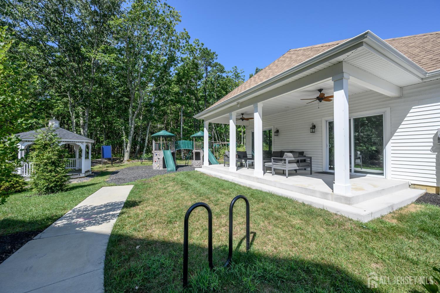 5 Pelham Lane Bayville NJ 08721