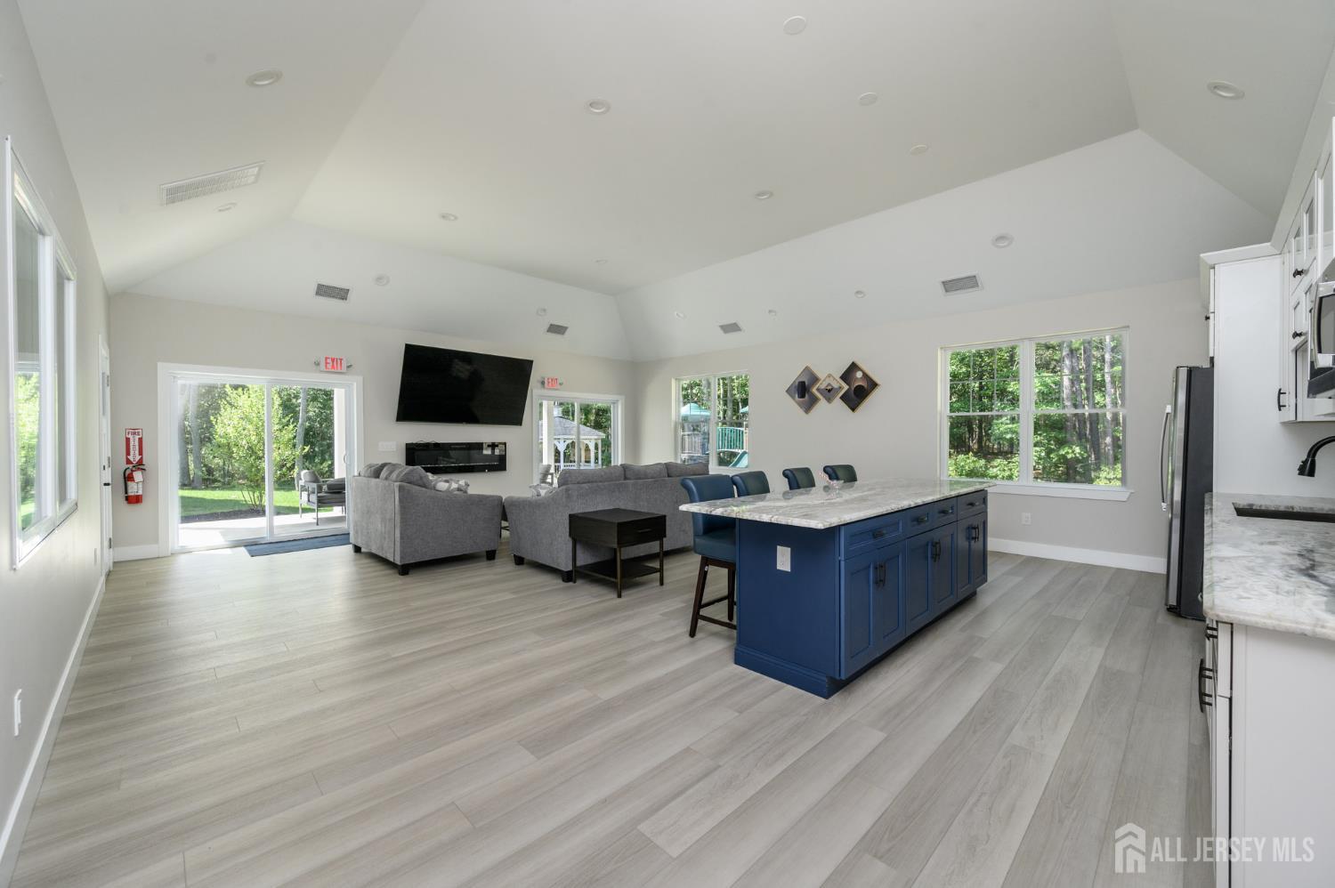 5 Pelham Lane Bayville NJ 08721