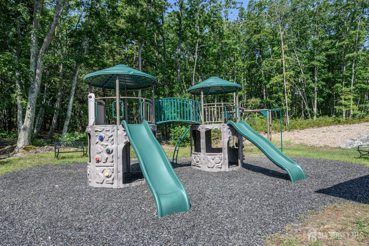 5 Pelham Lane Bayville NJ 08721