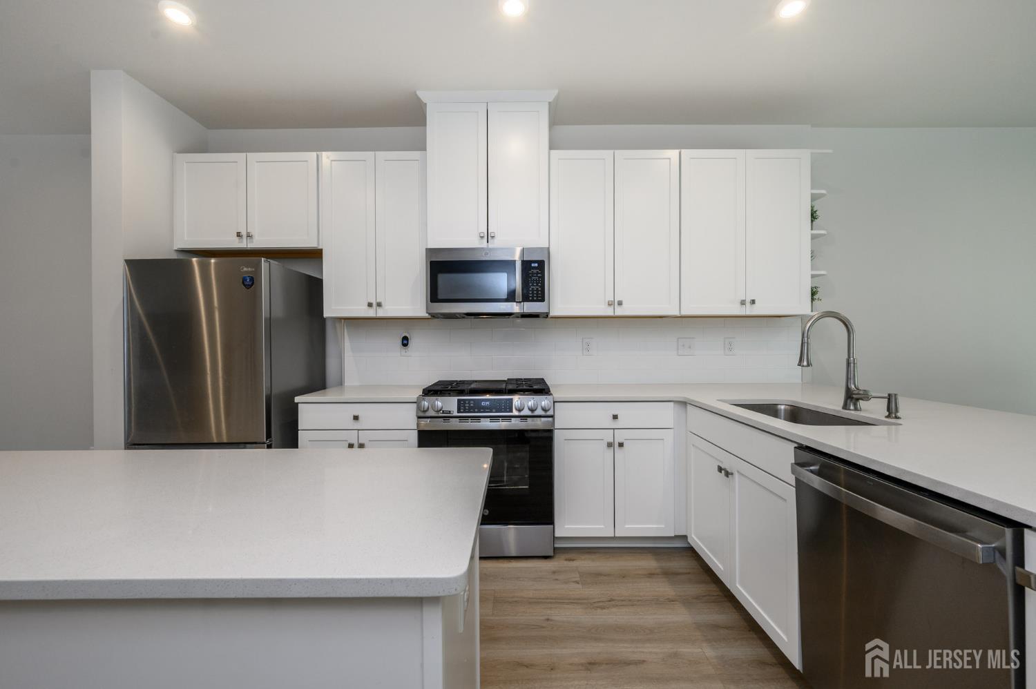 5 Pelham Lane Bayville NJ 08721