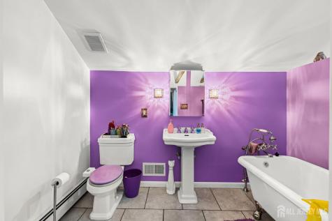 25 S 7th Avenue Highland Park NJ 08904