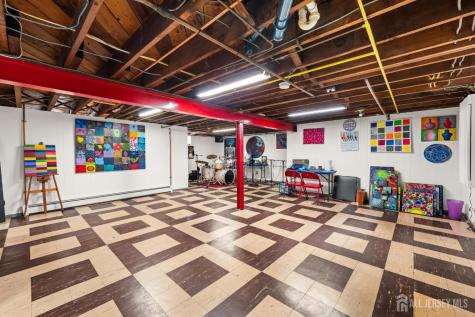 25 S 7th Avenue Highland Park NJ 08904