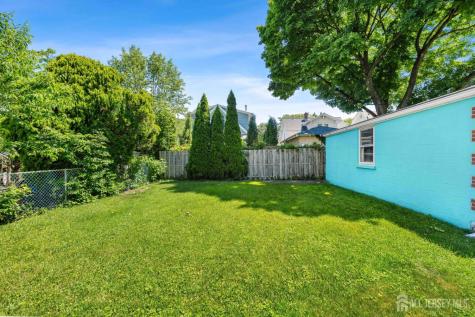 25 S 7th Avenue Highland Park NJ 08904