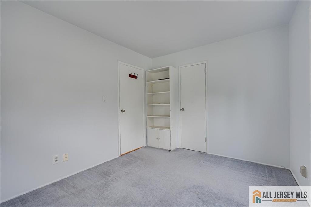 30 Bedford Road South Brunswick NJ 08824