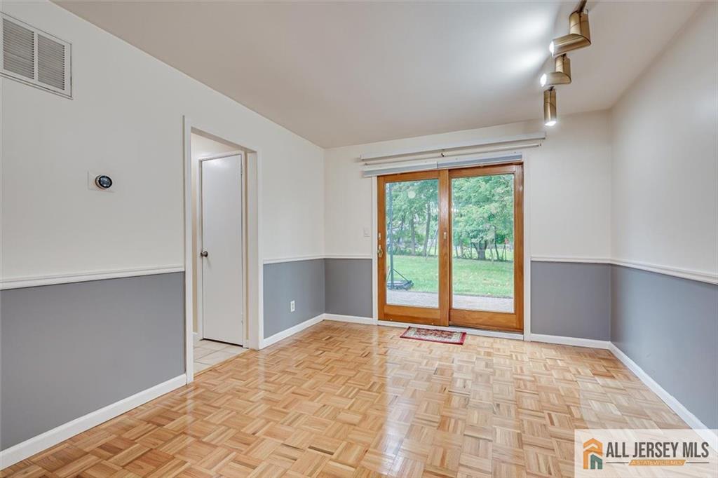 30 Bedford Road South Brunswick NJ 08824